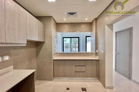 Řadový dům v Mina Al Arab, Ras Al Khaimah, SAE 2 ložnice, 152.7 m² Č.: 588531 - fotografie 17
