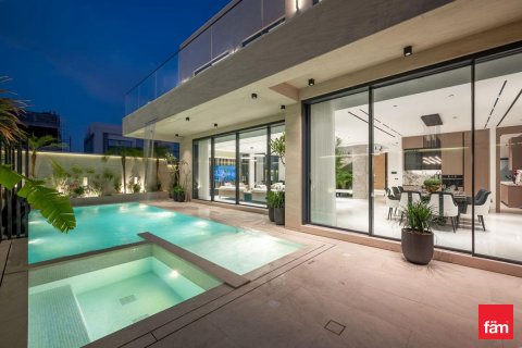 Vila v Al Furjan, Dubai, SAE 5 ložnice, 603.9 m² Č.: 591327 - fotografie 29