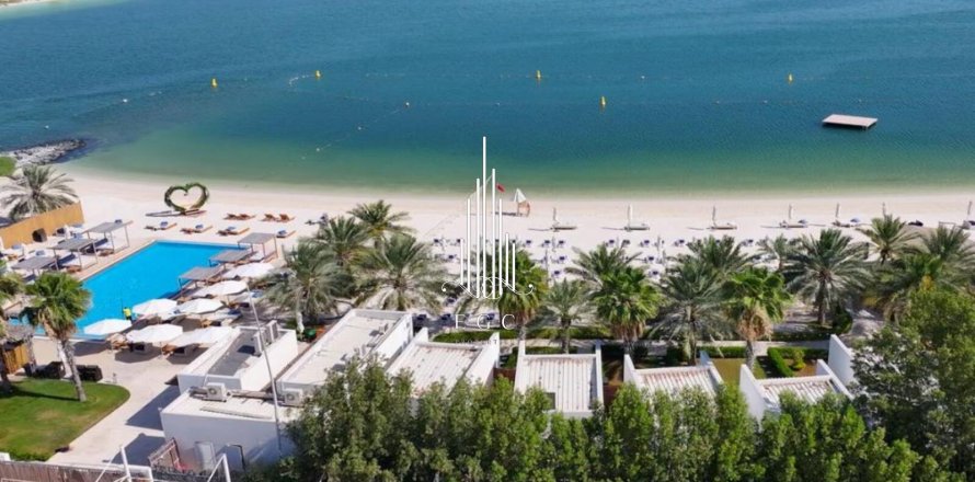 Byt na Yas Island, Abu Dhabi, SAE 3 ložnice, 119.7 m² Č.: 585161