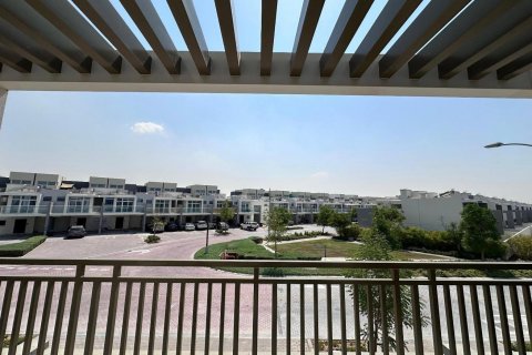 Townhouse in DAMAC Hills (Akoya by DAMAC), Dubai, UAE 3 bedrooms, 183 sq.m. № 626194 - photo 11
