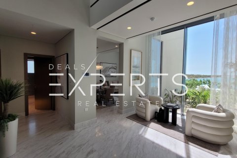 Vila di Abu Dhabi, UEA 4 kamar tidur, 311.9 m2 nomor 577432 - foto 24