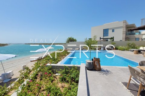 Vila di Abu Dhabi, UEA 4 kamar tidur, 311.9 m2 nomor 577432 - foto 2