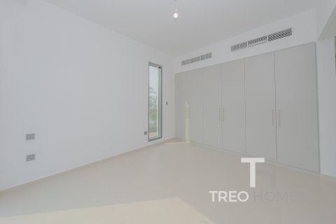 Radhus till försäljning i Arabian Ranches 3, Dubai, UAE 4 sovrum, 248 kvm Nr. 597586 - fotografi 9