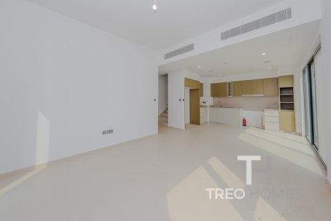 Radhus till försäljning i Arabian Ranches 3, Dubai, UAE 4 sovrum, 248 kvm Nr. 597586 - fotografi 4