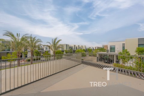 Radhus till försäljning i Arabian Ranches 3, Dubai, UAE 4 sovrum, 248 kvm Nr. 597586 - fotografi 16