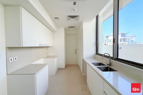 Villa itt: Dubai, EAE, 4 hálószoba, 528.1 m², azonosító: 610167 - fénykép 10