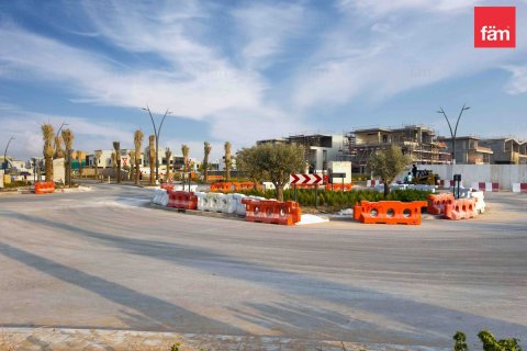 Villa till försäljning i Dubai, UAE 4 sovrum, 528.1 kvm Nr. 610167 - fotografi 10