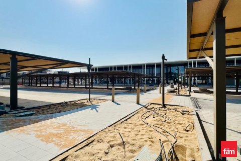 Villa till försäljning i Dubai, UAE 4 sovrum, 528.1 kvm Nr. 610167 - fotografi 11