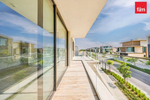 Vilë në Dubai, Emiratet e Bashkuara Arabe 4 dhoma gjumi, 528.1 m2. № 610167 - Foto 12