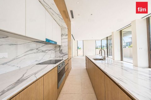 Vilë në Dubai, Emiratet e Bashkuara Arabe 4 dhoma gjumi, 528.1 m2. № 610167 - Foto 8