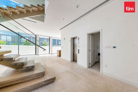 Vilë në Dubai, Emiratet e Bashkuara Arabe 4 dhoma gjumi, 528.1 m2. № 610167 - Foto 14