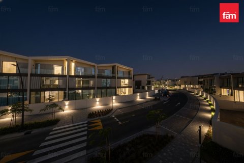 Vilë në Dubai, Emiratet e Bashkuara Arabe 4 dhoma gjumi, 528.1 m2. № 610167 - Foto 29