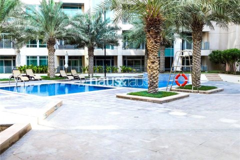Apartment in Downtown Dubai (Downtown Burj Dubai), Dubai, UAE 2 bedrooms, 127 sq.m. № 626056 - photo 5