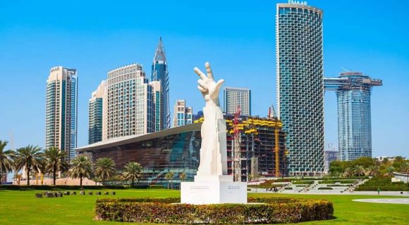 What to buy in the UAE in 2025?