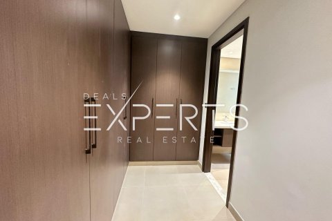 Townhouse in Khalifa City, Abu Dhabi, UAE 3 bedrooms, 172 sq.m. № 577003 - photo 12