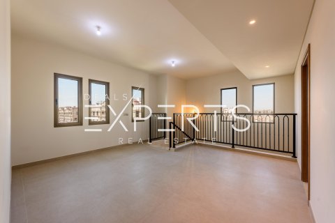 Villa in Khalifa City, Abu Dhabi, UAE 4 bedrooms, 316.1 sq.m. № 577000 - photo 9