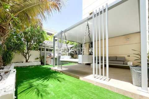 טאונהאוס למכירה ב DAMAC Hills (Akoya by DAMAC), Dubai, איחוד האמירויות  4 חדרי שינה, 314 מ"ר, מספר 625847 - תמונה 15