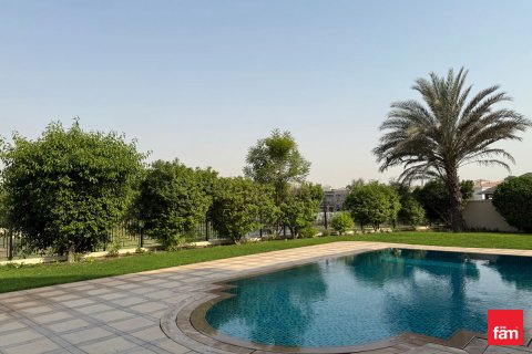 Vilë në Jumeirah Islands, Dubai, Emiratet e Bashkuara Arabe 5 dhoma gjumi, 1293.1 m2. № 582852 - Foto 29