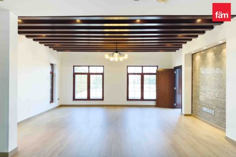 Vilë në Jumeirah Islands, Dubai, Emiratet e Bashkuara Arabe 5 dhoma gjumi, 1293.1 m2. № 582852 - Foto 4