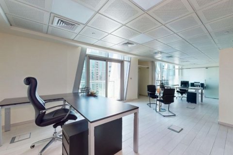 Opisina sa Jumeirah Lake Towers, Dubai, UAE 106 sq.m. № 594979 - larawan 16