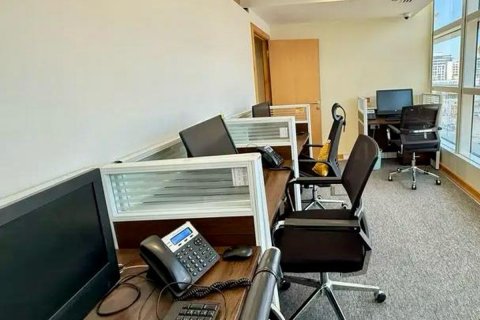 Kancelář v Sheikh Zayed Road, Dubai, SAE 119 m² Č.: 594982 - fotografie 7