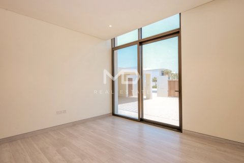 Villa sa Abu Dhabi, UAE 4 silid-tulugan, 770 sq.m. № 555537 - larawan 65
