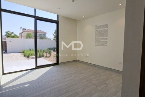 Villa sa Abu Dhabi, UAE 4 silid-tulugan, 770 sq.m. № 555537 - larawan 6