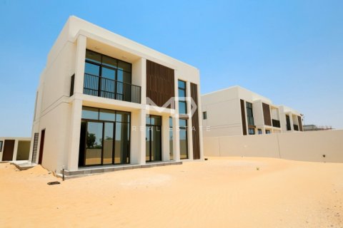Villa sa Abu Dhabi, UAE 4 silid-tulugan, 770 sq.m. № 555537 - larawan 20