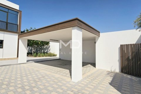 Villa sa Abu Dhabi, UAE 4 silid-tulugan, 770 sq.m. № 555537 - larawan 18