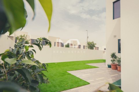 Vilë në Yas Island, Abu Dhabi, Emiratet e Bashkuara Arabe 4 dhoma gjumi, 209.5 m2. № 555536 - Foto 15
