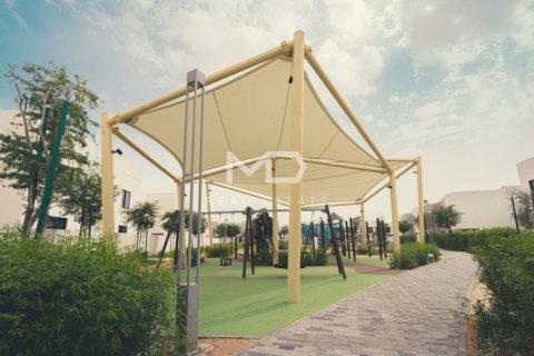 Vilë në Yas Island, Abu Dhabi, Emiratet e Bashkuara Arabe 4 dhoma gjumi, 209.5 m2. № 555536 - Foto 16