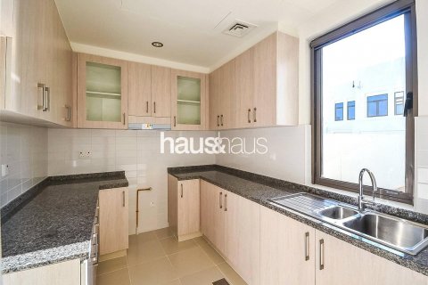 Řadový dům v Reem, Dubai, SAE 3 ložnice, 213 m² Č.: 625407 - fotografie 2