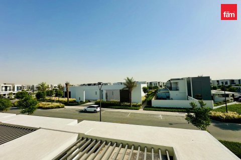 Dubai, UAE의 임대용 빌라 침실 4개, 300.7제곱미터 번호 610098 - 사진 26