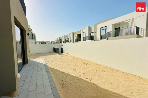 Dubai, UAE의 임대용 빌라 침실 4개, 300.7제곱미터 번호 610098 - 사진 22