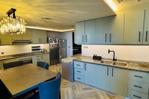 Penthouse in Dubai Marina, UAE 4 bedrooms, 524.4 sq.m. № 624342 - photo 19