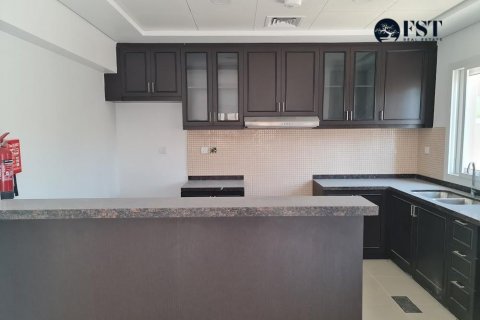 Řadový dům v Dubai Land, SAE 3 ložnice, 258.1 m² Č.: 550840 - fotografie 8