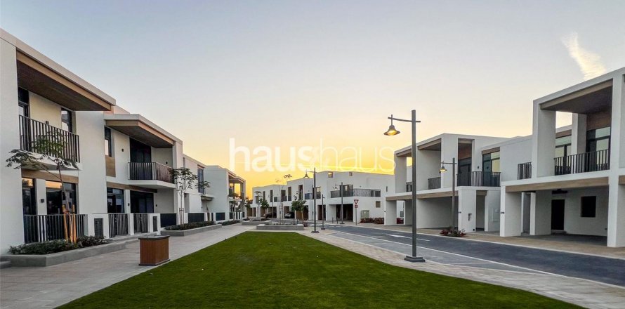 Rekkehus i Arabian Ranches 3, Dubai, Emiratene 3 soverom, 208 kvm nr. 625161
