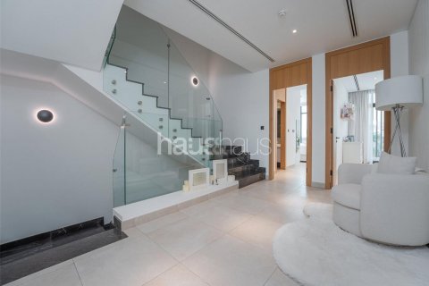 Townhouse in Jumeirah Golf Estates, Dubai, UAE 4 bedrooms, 316 sq.m. № 625160 - photo 9