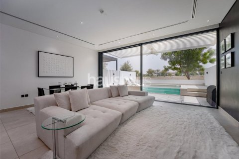 Townhouse in Jumeirah Golf Estates, Dubai, UAE 4 bedrooms, 316 sq.m. № 625160 - photo 5