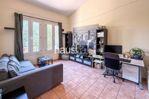 Řadový dům v Dubai Investment Park, SAE 3 ložnice, 454 m² Č.: 625162 - fotografie 11