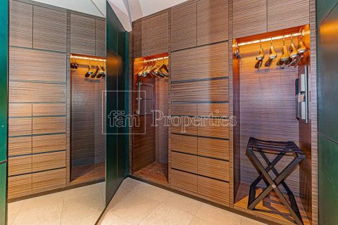 Apartment in Downtown Dubai (Downtown Burj Dubai), UAE 1 bedroom, 97.5 sq.m. № 621981 - photo 9