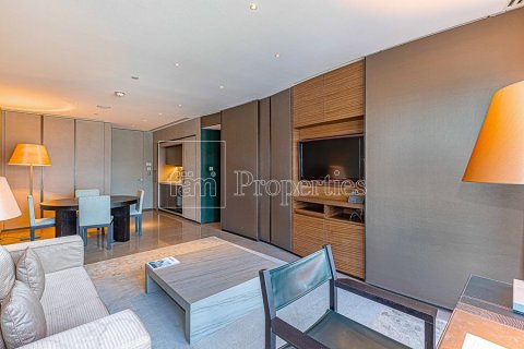 Apartment in Downtown Dubai (Downtown Burj Dubai), UAE 1 bedroom, 97.5 sq.m. № 621981 - photo 2