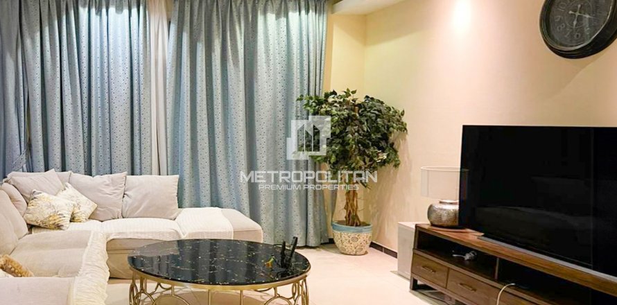 Vila v Jumeirah Village Triangle, Dubai, SAE 3 ložnice, 152 m² Č.: 592482