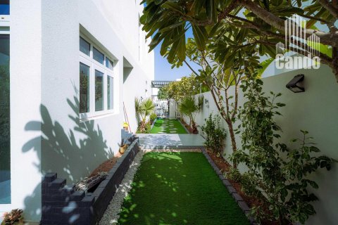 Vila v Dubai, SAE 3 ložnice, 199.3 m² Č.: 585737 - fotografie 30
