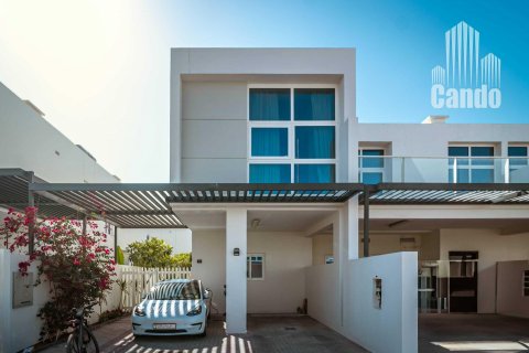 Vila v Dubai, SAE 3 ložnice, 199.3 m² Č.: 585737 - fotografie 1