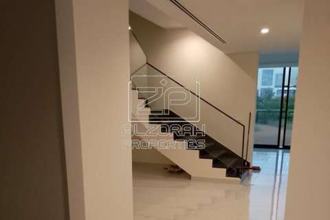 Al Zorah, Ajman, UAE의 판매용 타운하우스 침실 3개, 618제곱미터 번호 590135 - 사진 27