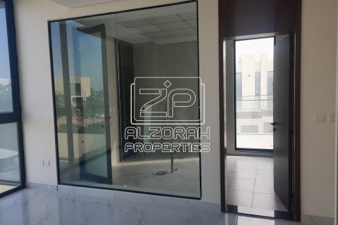 Al Zorah, Ajman, UAE의 판매용 타운하우스 침실 3개, 618제곱미터 번호 590135 - 사진 13