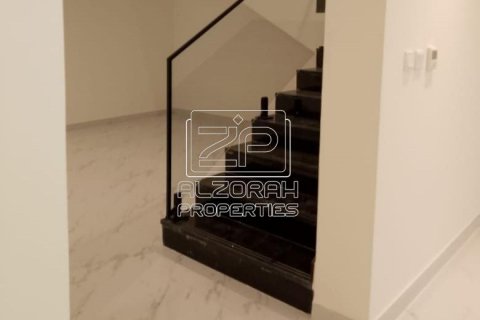 Al Zorah, Ajman, UAE의 판매용 타운하우스 침실 3개, 618제곱미터 번호 590135 - 사진 4