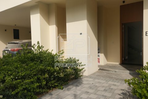 Al Zorah, Ajman, UAE의 판매용 타운하우스 침실 3개, 618제곱미터 번호 590135 - 사진 26