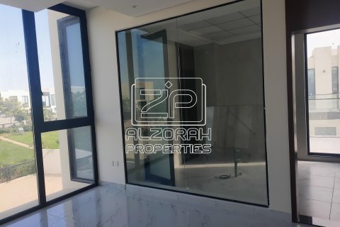 Al Zorah, Ajman, UAE의 판매용 타운하우스 침실 3개, 618제곱미터 번호 590135 - 사진 14